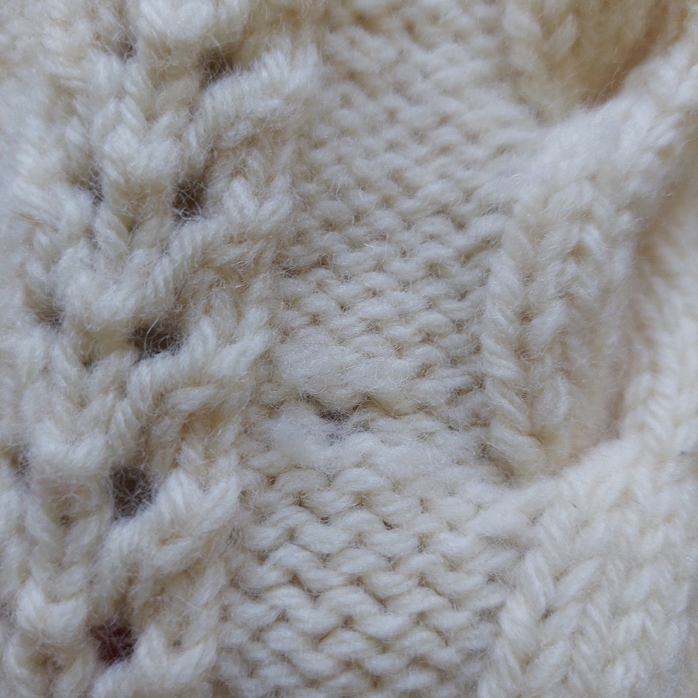 Knitted 'Cape' - image 5